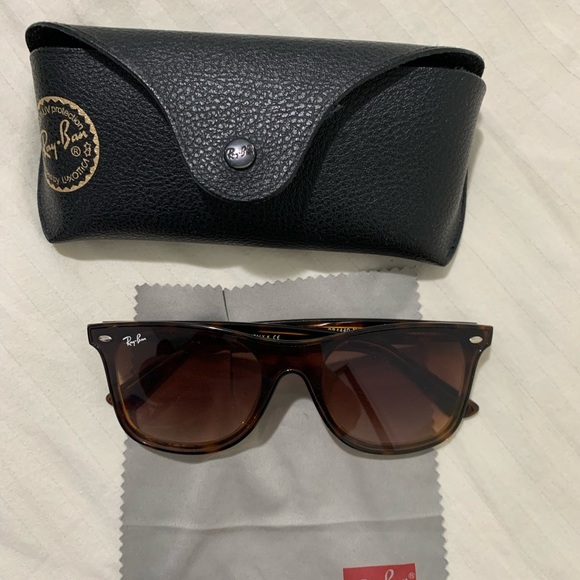 Ray-Ban Other - EUC Ray-Ban sunglasses